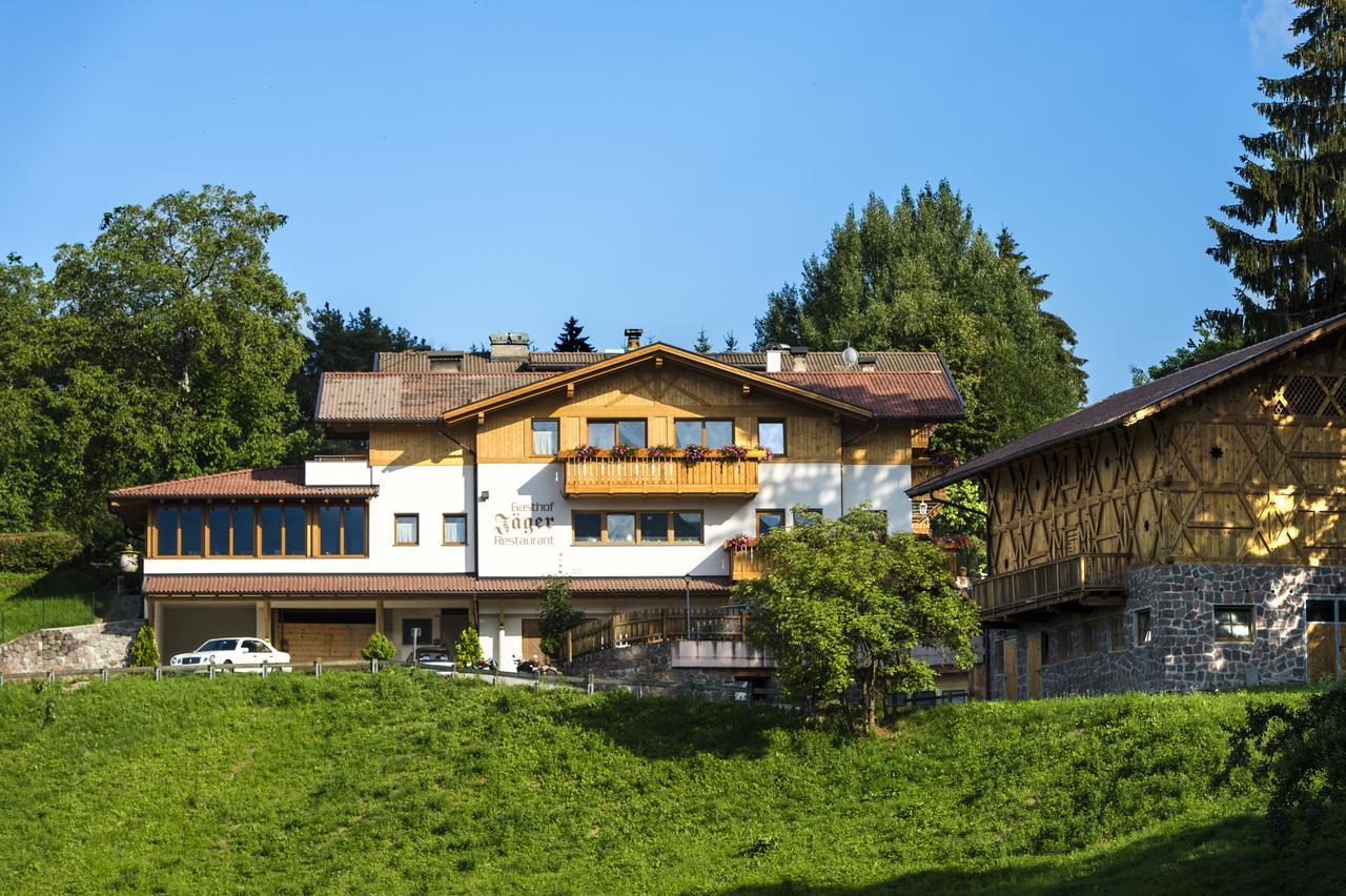 Gasthof Jager Hotel Naturns Exterior photo